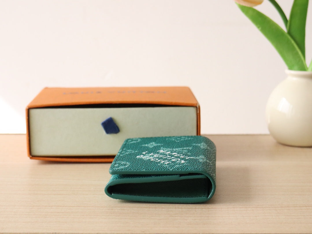 Louis Vuitton 25S Envelope Business Card Holder 10 in Deep Teal Monogram Heritage Coated Calfskin