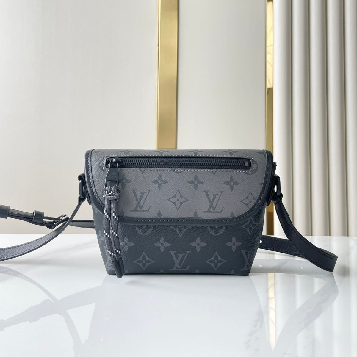 Louis Vuitton Pulse Wearable Wallet 22 in Gun Metal Monogram Eclipse Coated Canvas