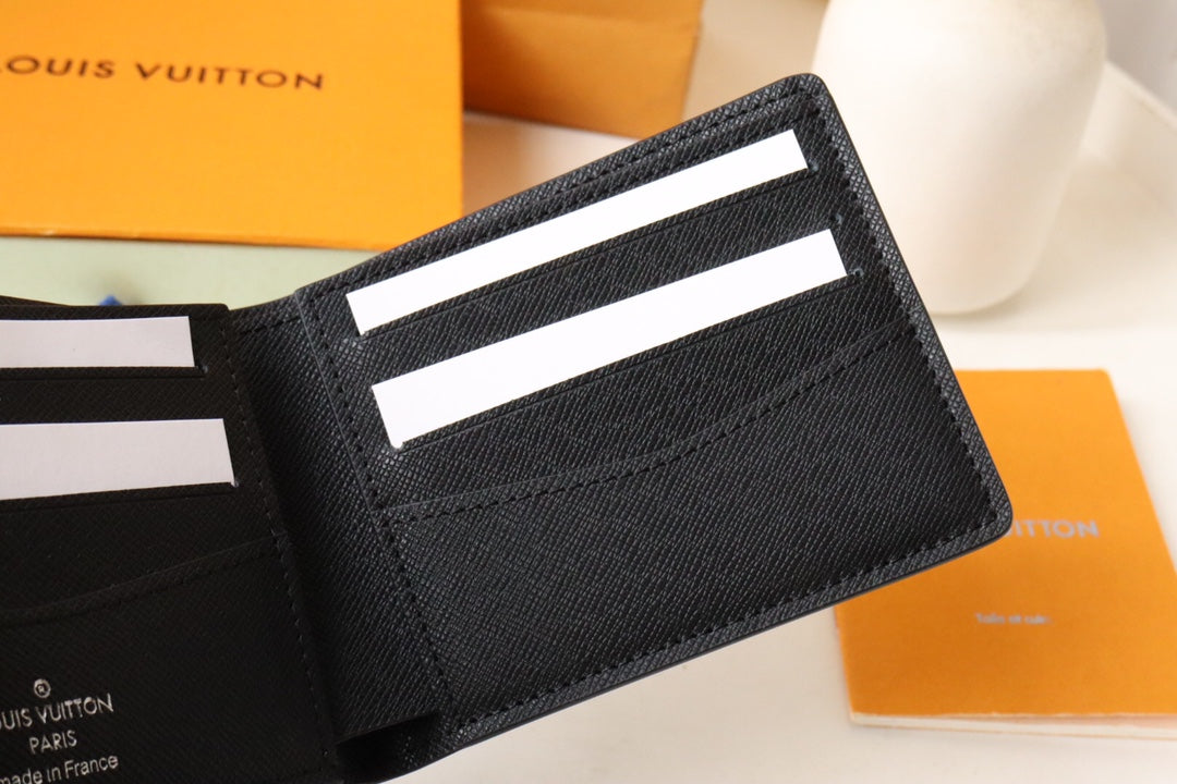 Louis Vuitton 25S Slender Wallet 11 in Black Taiga Calfskin
