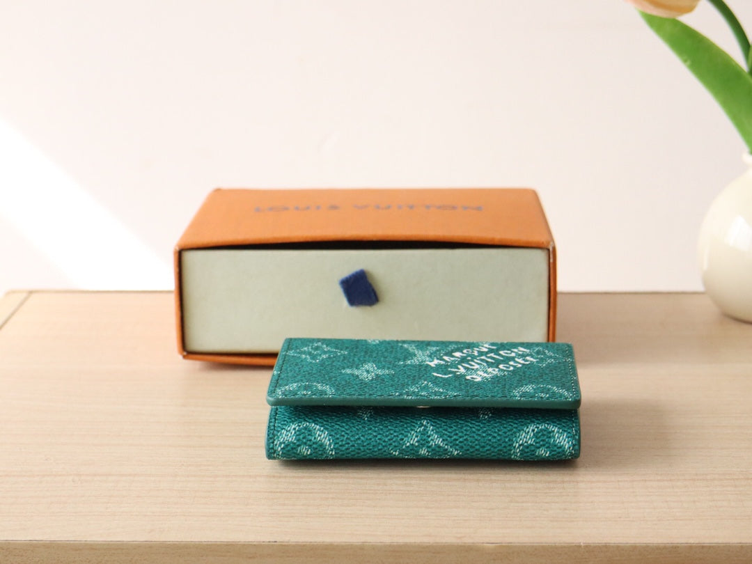 Louis Vuitton 25S Envelope Business Card Holder 10 in Deep Teal Monogram Heritage Coated Calfskin